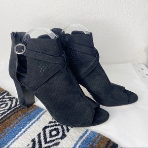 Madden BRYIN Peep Toe Cut Out Heeled Booties